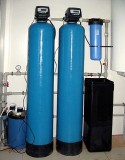 Фильтра очистки воды для загороднного дома - умягчители, обезжелезиватели, угольные, механические, универсальные.